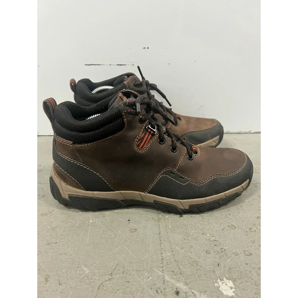 Clarks walbeck top